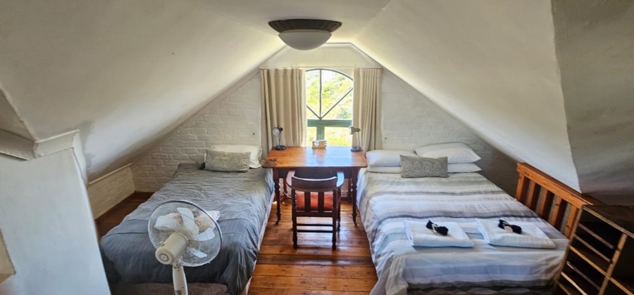 To Let 4 Bedroom Property for Rent in Suiderstrand Western Cape